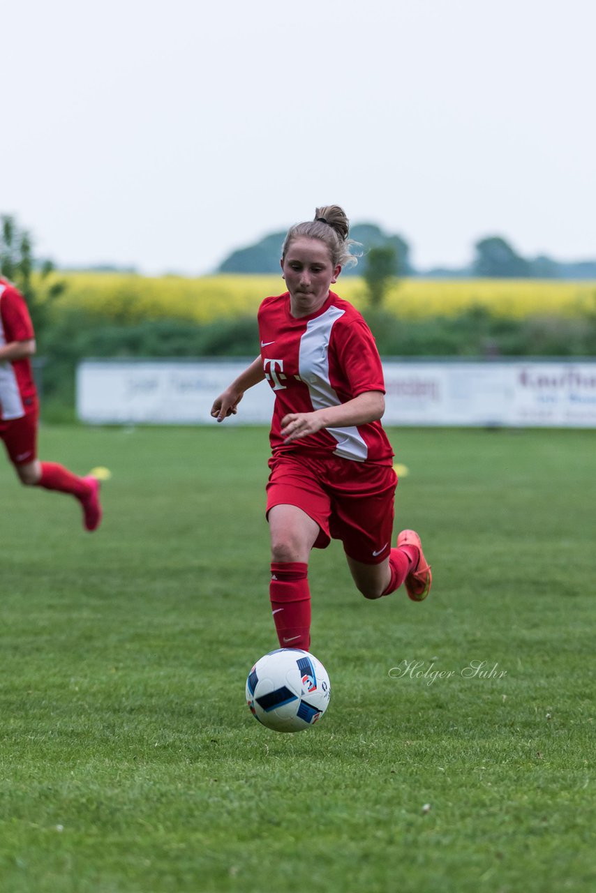 Bild 88 - wCJ SV Steinhorst/Labenz - VfL Oldesloe : Ergebnis: 18:0